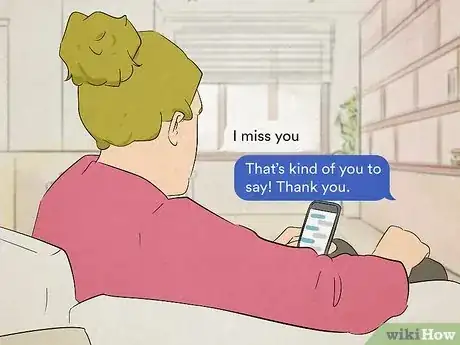 Imagen titulada Respond to an "I Miss You" Text Step 11
